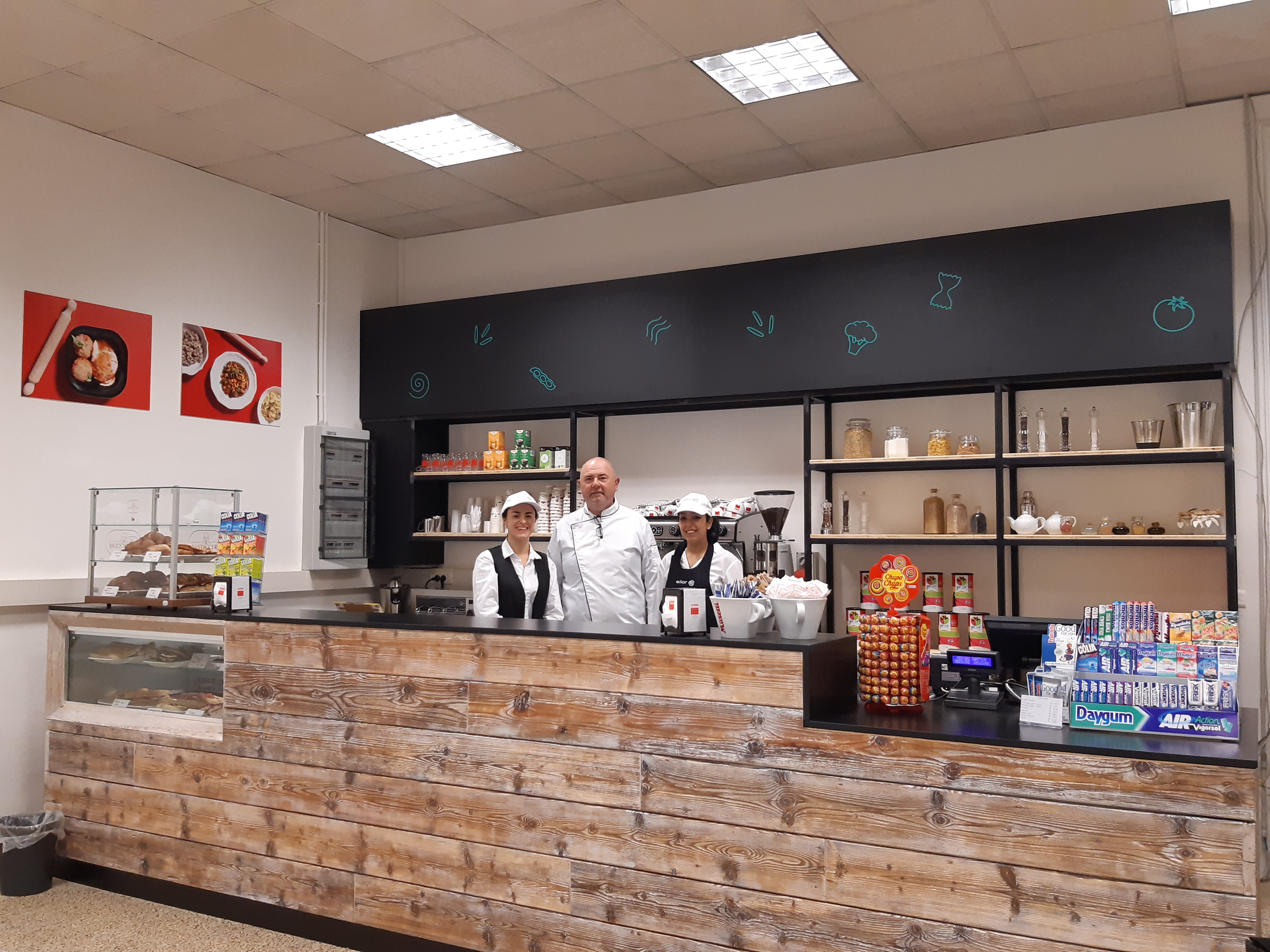 Caffetteria e Market, nuova apertura!