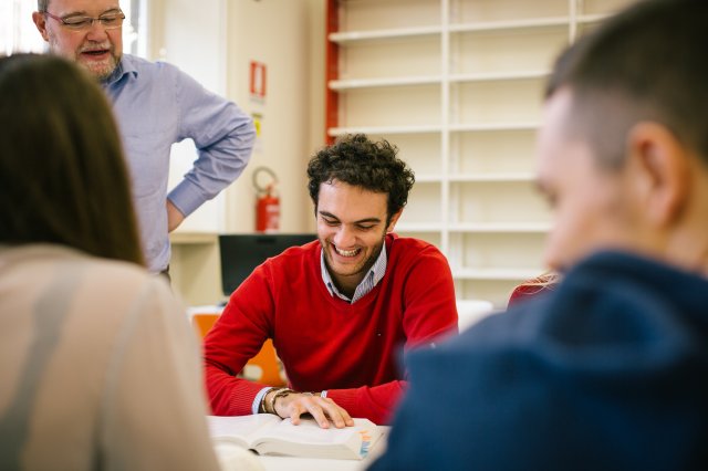 Studenti e Docenti IUSTO